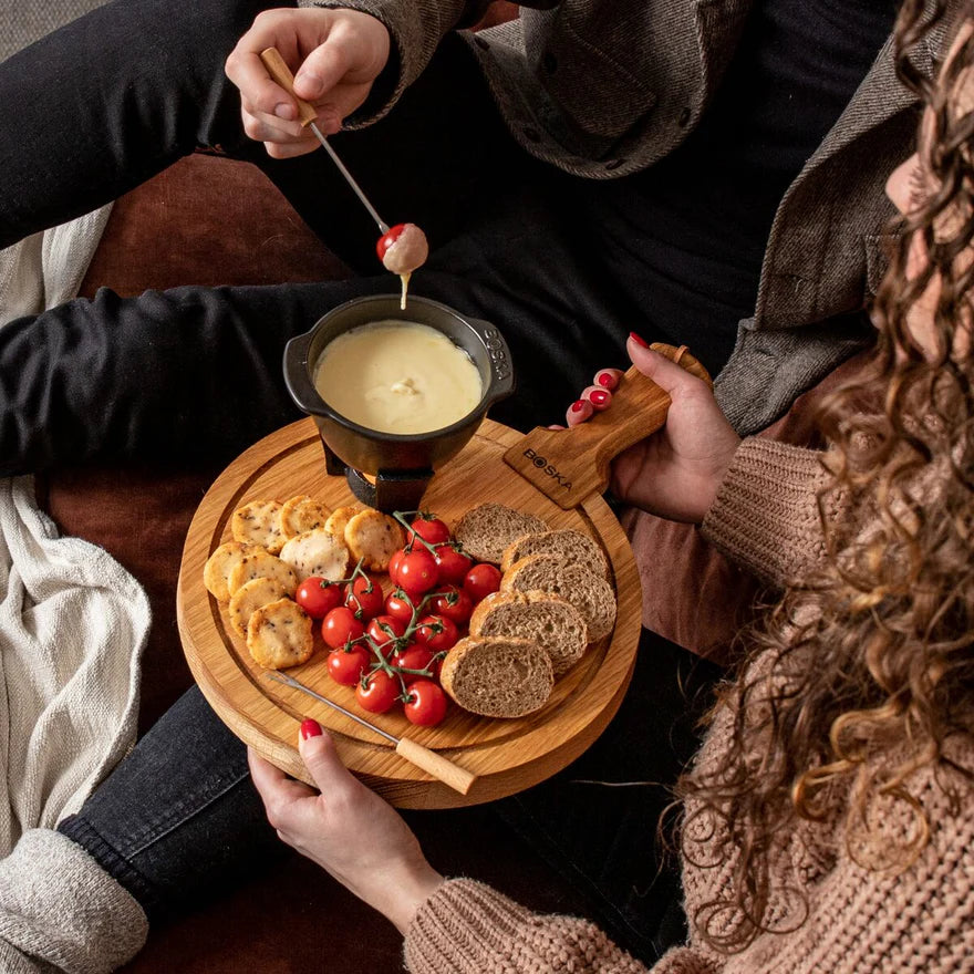 Friends Kerek Tálalódeszka M – 29,5 cm