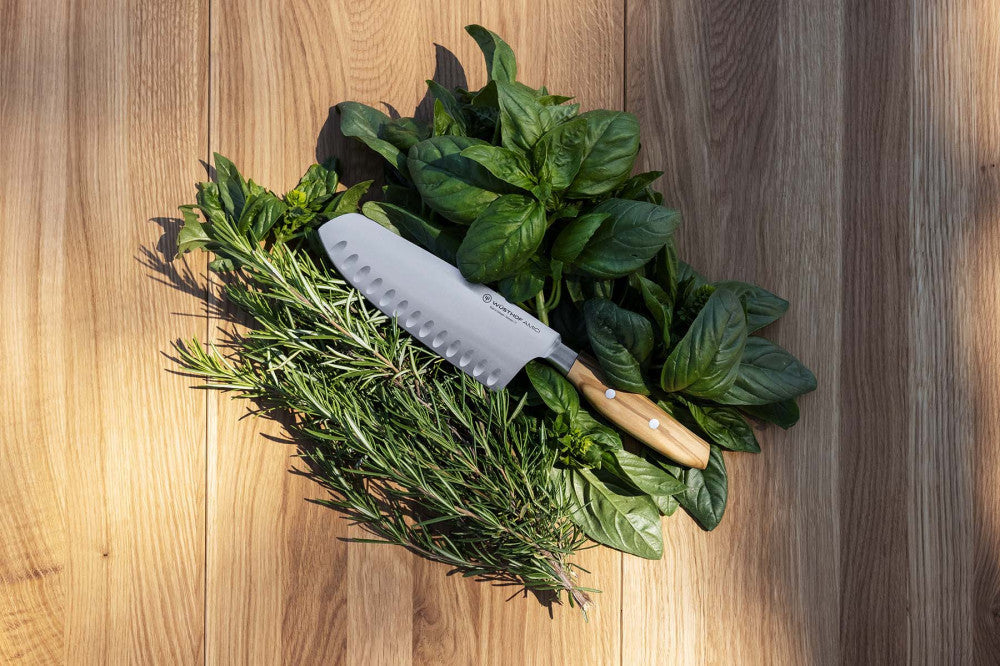 Amici Santoku 17 cm bordázott